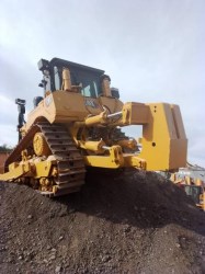 bulldozer-cat-d8t-5001 -2